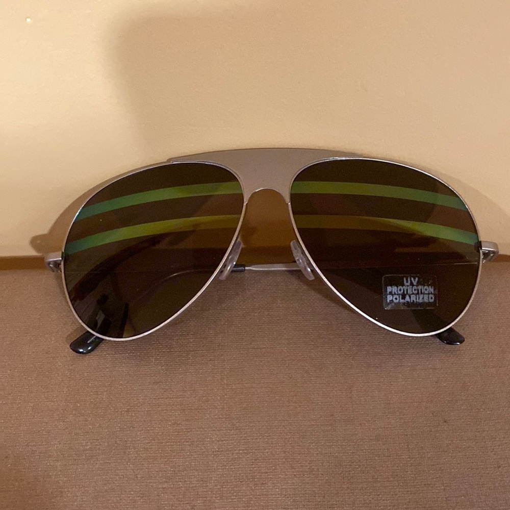 Vuliwear Deuces  sunglasses